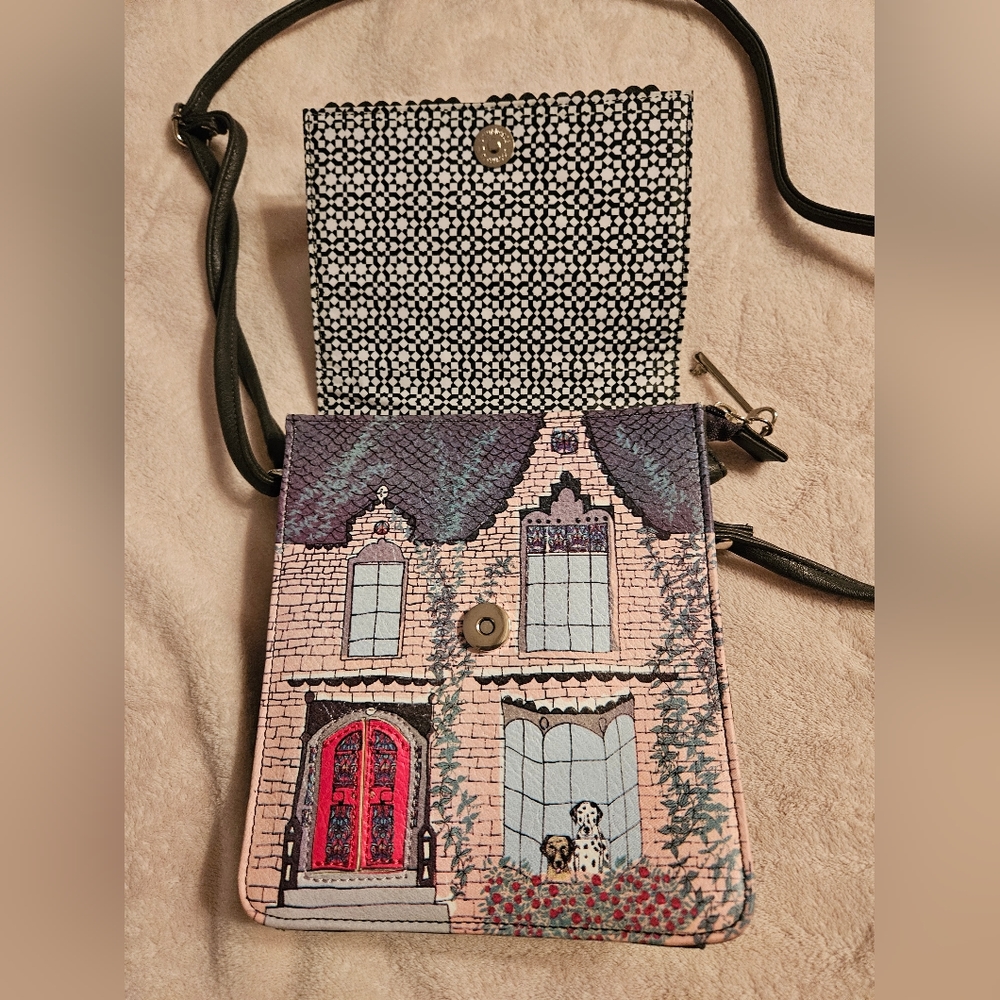 Cross body bag